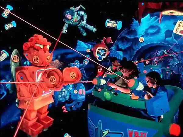 buzz lightyear space ranger spin atraccion magic kingdom orlando