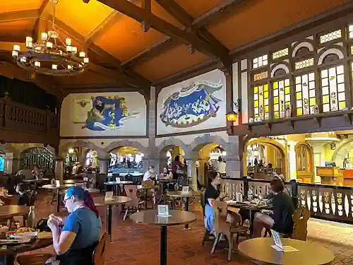 pinocchio village haus restaurantefantasyland en Disney World Magic Kingdom Orlando