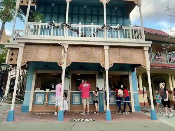 sunshine tree terrace restaurante Adventureland en Disney World, Magic Kingdom en Orlando
