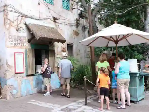 Kusafiri Coffe Shop panaderia en Animal Kingdom, Disney World, orlando