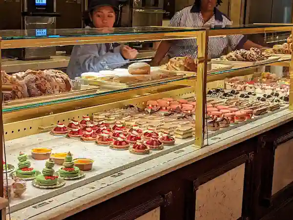 mostrador de les halles boulangerie disney