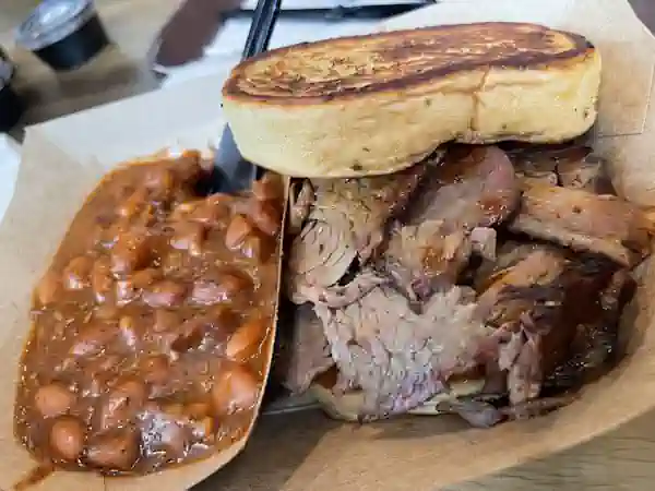 brisquet sandwich regal eagle smokehouse epcot
