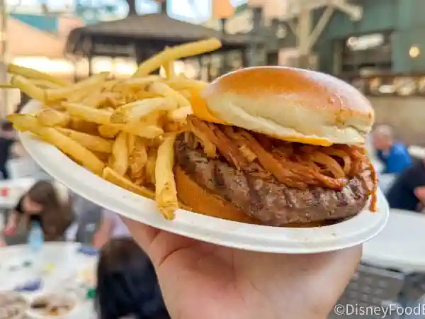 Pulled Pork Burger,Backlot Express, hollywood Studios, Disney World, orlando