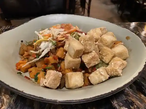 Bowl de Tofu, satuli canteen, animal kingdom